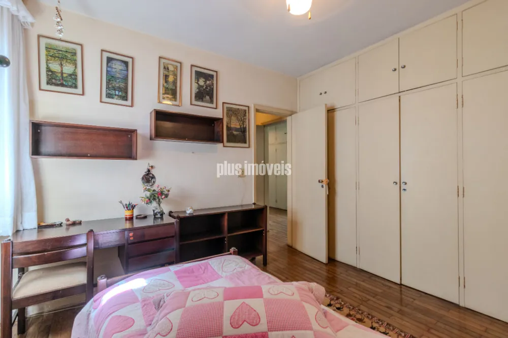 Casa, 4 quartos, 300 m² - Foto 1