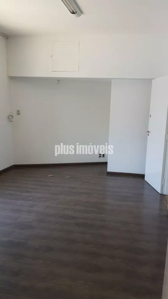 Casa à venda com 1 quarto, 615m² - Foto 6