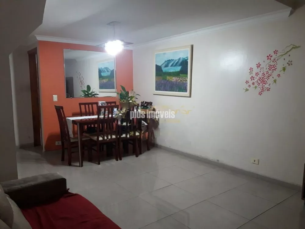 Casa de Vila à venda com 3 quartos, 142m² - Foto 3