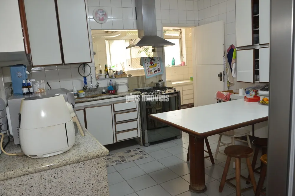Apartamento, 4 quartos, 147 m² - Foto 1
