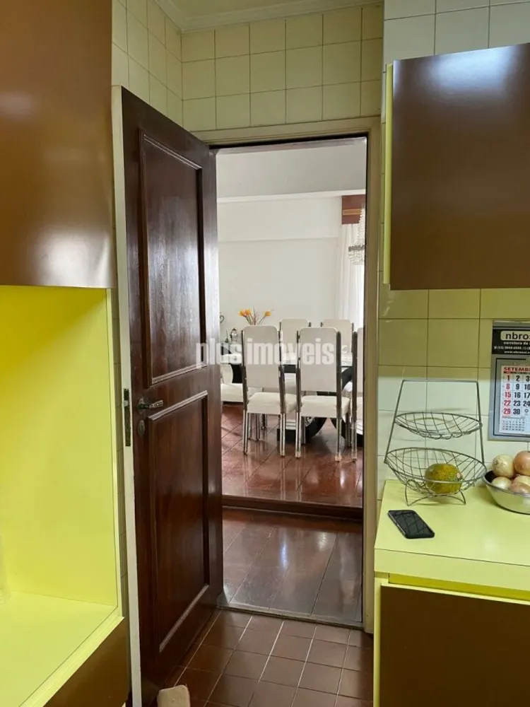 Apartamento, 3 quartos, 182 m² - Foto 2