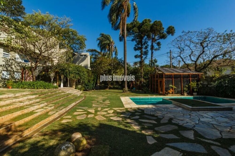 Casa, 4 quartos, 878 m² - Foto 1