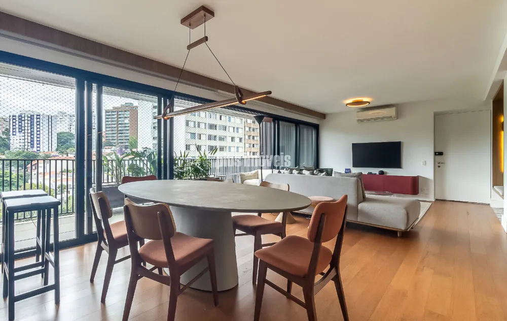 Apartamento, 3 quartos, 172 m² - Foto 1
