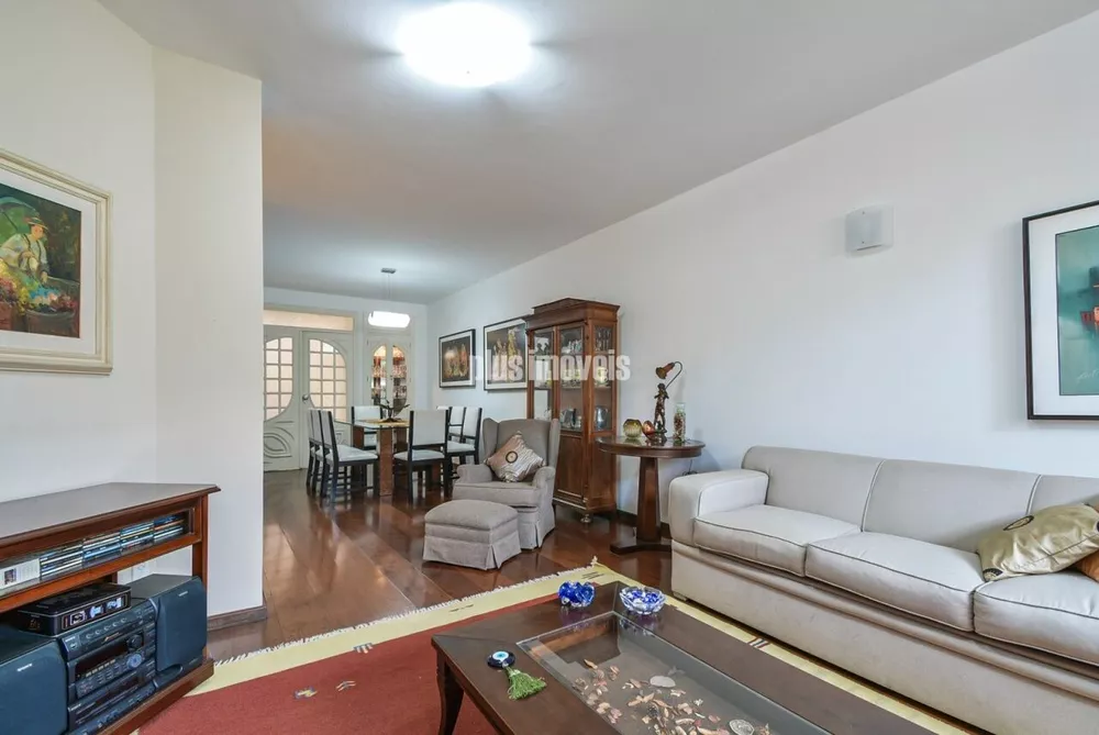 Casa à venda com 3 quartos, 190m² - Foto 4