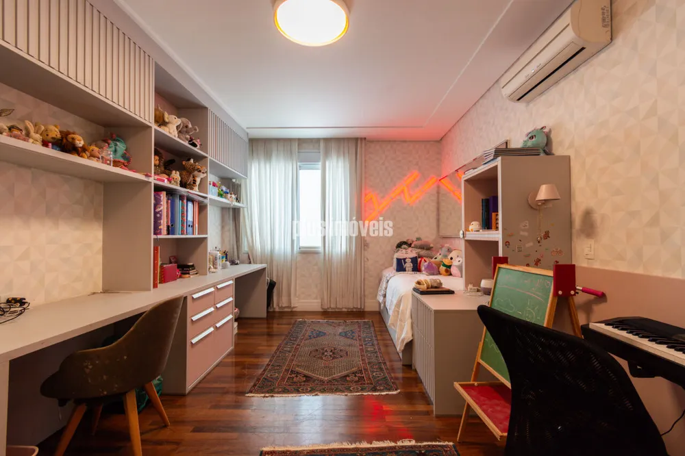 Apartamento, 3 quartos, 249 m² - Foto 2