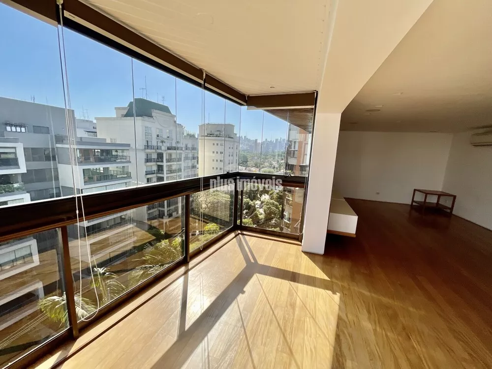 Apartamento à venda com 3 quartos, 275m² - Foto 3