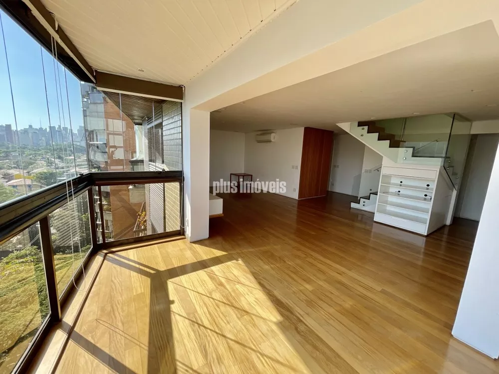 Apartamento à venda com 3 quartos, 275m² - Foto 2