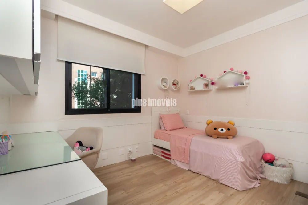 Apartamento, 4 quartos, 243 m² - Foto 1