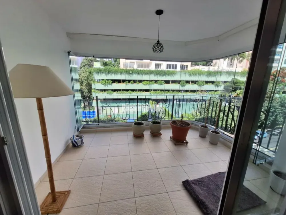 Apartamento, 3 quartos, 107 m² - Foto 1