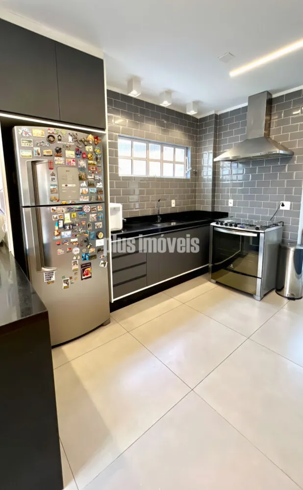 Apartamento, 4 quartos, 236 m² - Foto 2