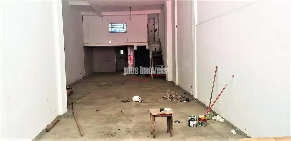 Casa Comercial à venda com 4 quartos, 280m² - Foto 2