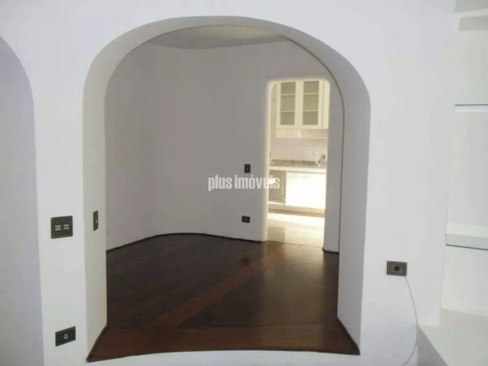 Apartamento à venda com 2 quartos, 100m² - Foto 2