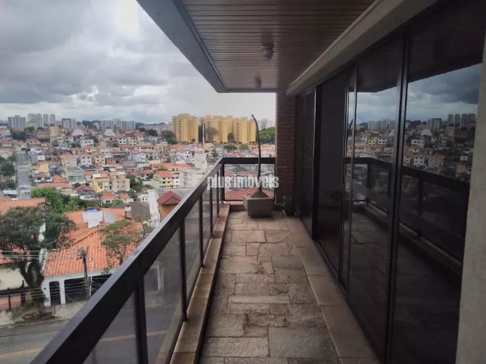 Apartamento à venda com 3 quartos, 181m² - Foto 1