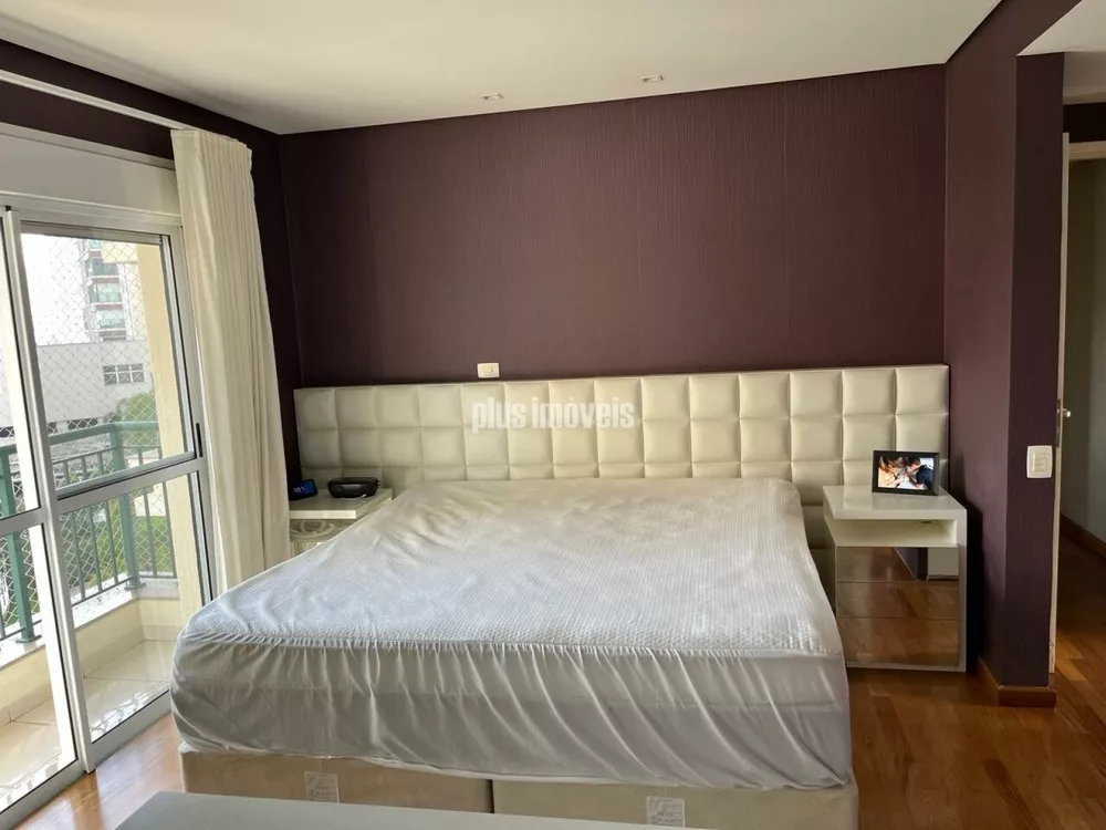 Apartamento à venda com 4 quartos, 205m² - Foto 3