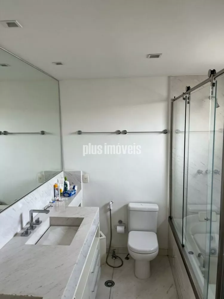 Apartamento à venda com 4 quartos, 205m² - Foto 8