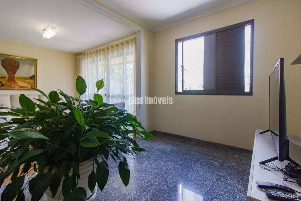 Apartamento à venda com 3 quartos, 121m² - Foto 7