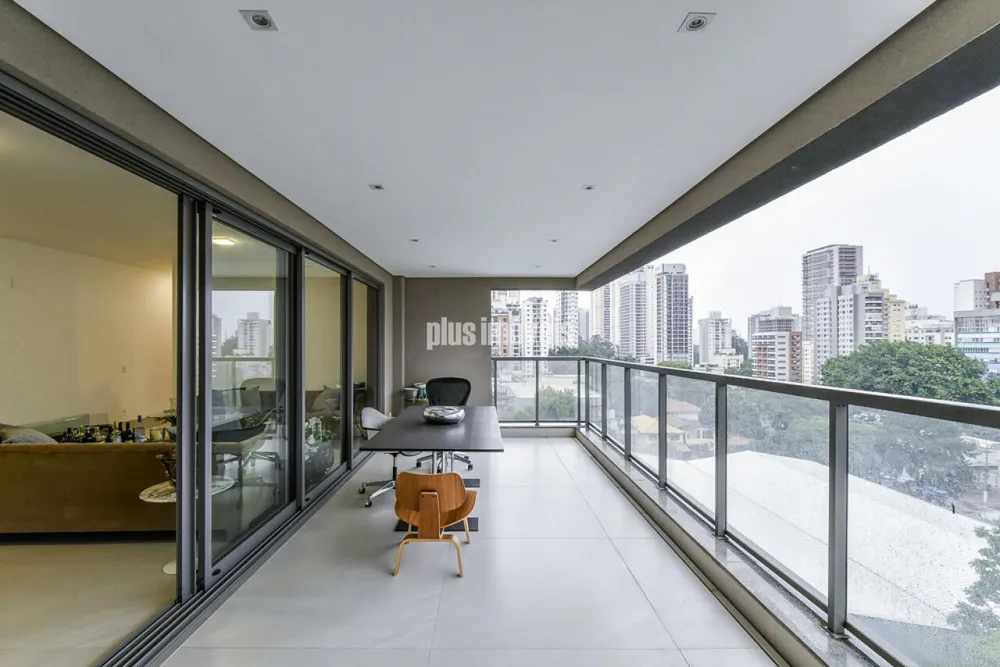 Apartamento, 3 quartos, 186 m² - Foto 1