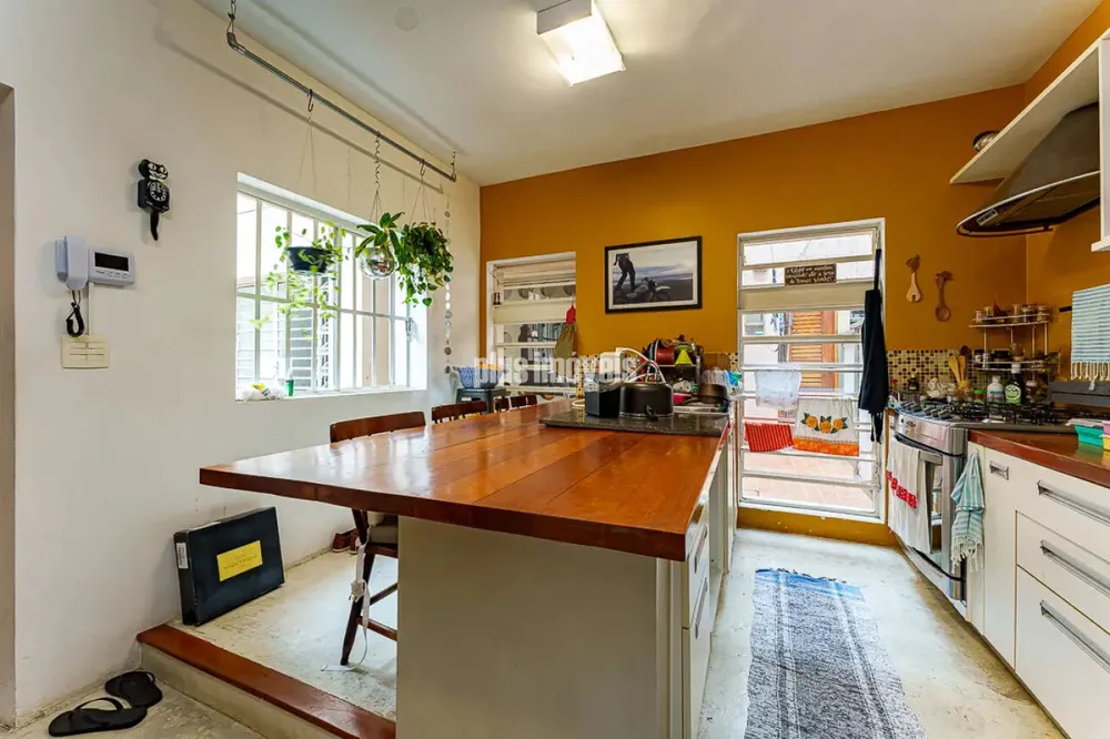 Casa, 3 quartos, 230 m² - Foto 4