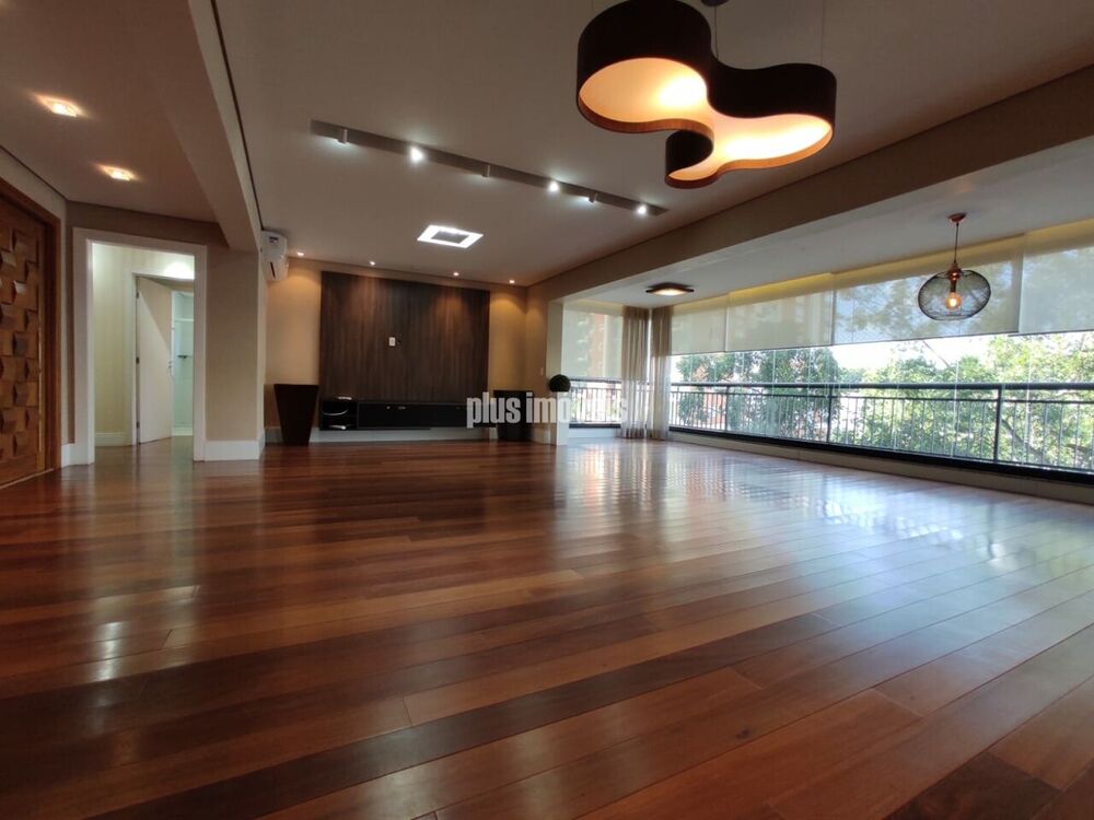 Apartamento, 4 quartos, 201 m² - Foto 1
