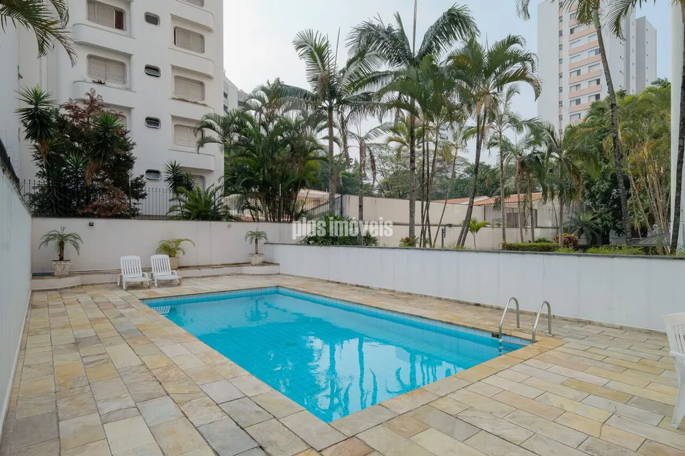 Apartamento, 3 quartos, 215 m² - Foto 1