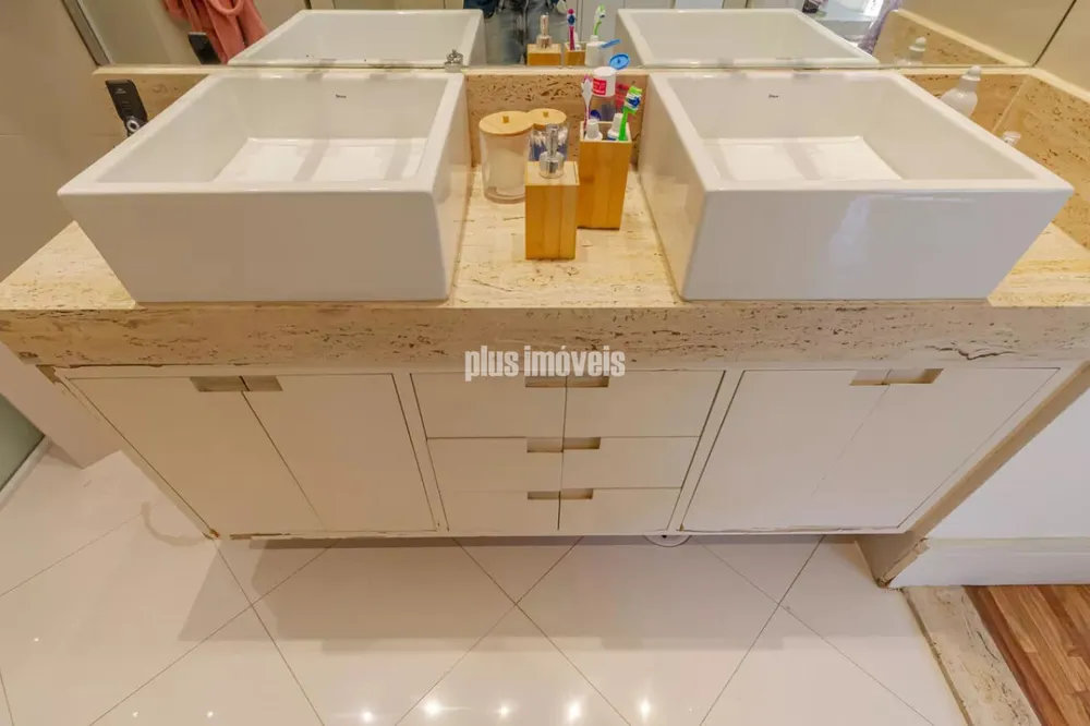 Apartamento, 3 quartos, 360 m² - Foto 2