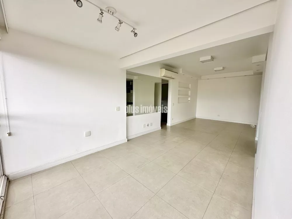 Apartamento à venda com 2 quartos, 74m² - Foto 1