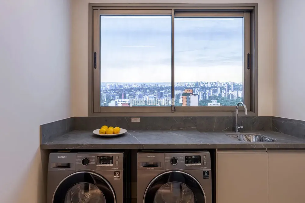Apartamento, 3 quartos, 185 m² - Foto 1