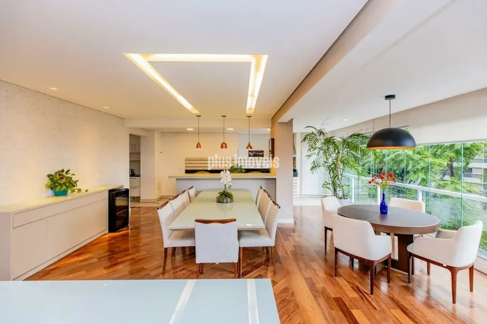 Apartamento, 3 quartos, 242 m² - Foto 4