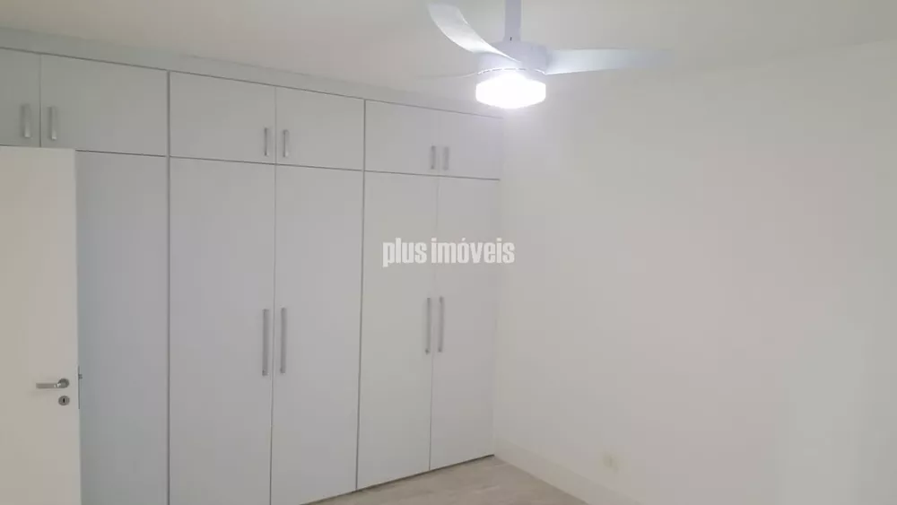 Apartamento à venda com 3 quartos, 200m² - Foto 7