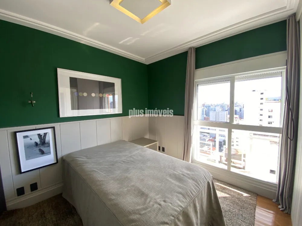 Apartamento, 3 quartos, 275 m² - Foto 1