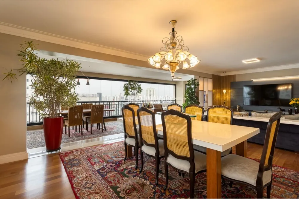 Apartamento, 4 quartos, 255 m² - Foto 1