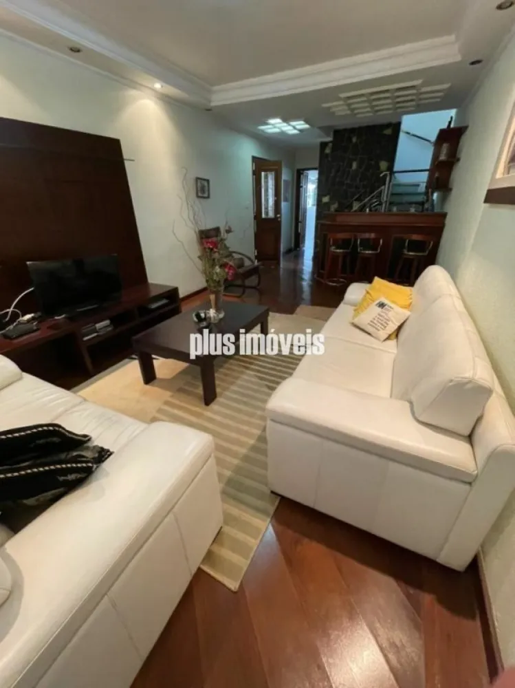 Casa, 4 quartos, 222 m² - Foto 1