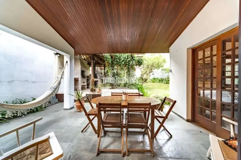 Casa, 4 quartos, 316 m² - Foto 2