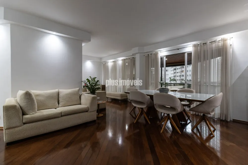 Apartamento, 4 quartos, 244 m² - Foto 1