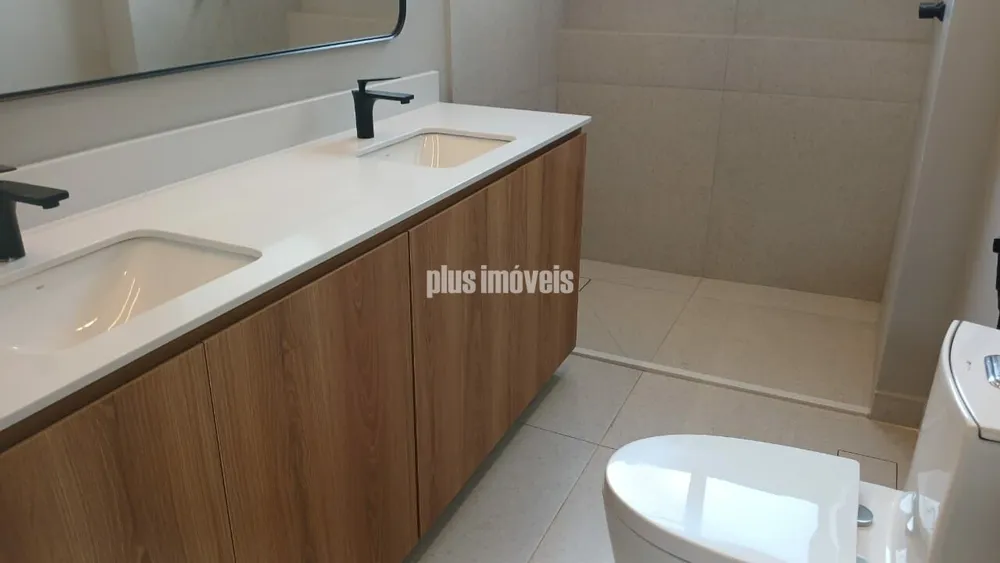 Apartamento, 3 quartos, 182 m² - Foto 1