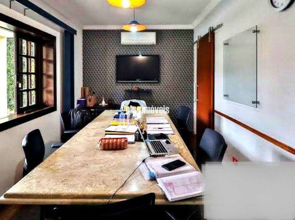 Casa, 4 quartos, 570 m² - Foto 1
