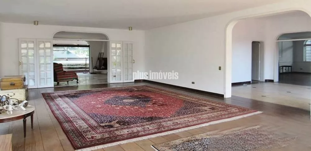 Casa à venda com 4 quartos, 614m² - Foto 1