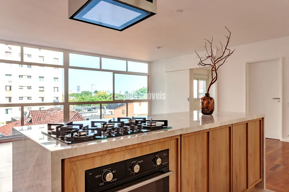 Apartamento, 3 quartos, 170 m² - Foto 1