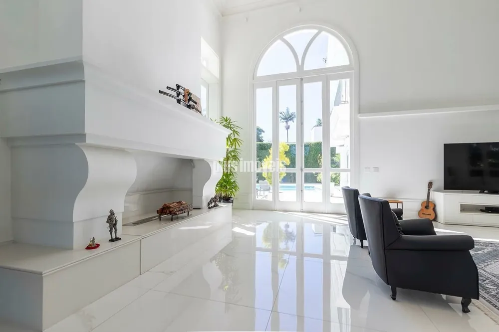 Casa, 4 quartos, 1050 m² - Foto 4
