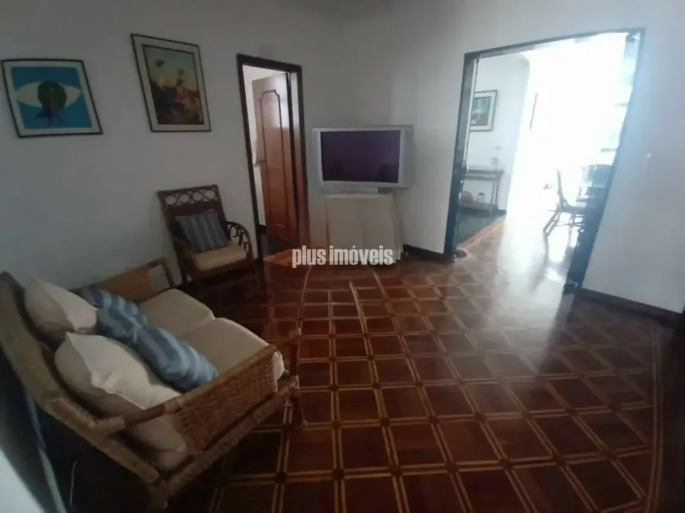 Casa, 4 quartos, 367 m² - Foto 1