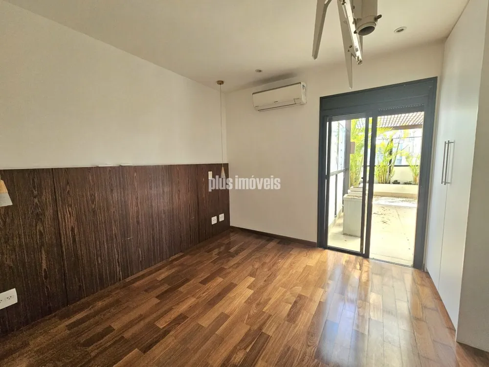 Apartamento, 1 quarto, 136 m² - Foto 1