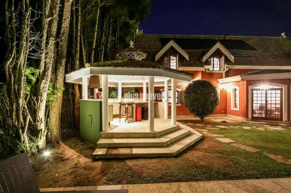 Casa de Condomínio à venda com 5 quartos, 650m² - Foto 4