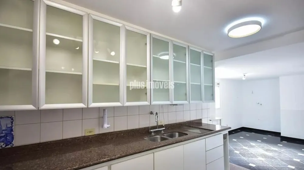 Apartamento, 3 quartos, 236 m² - Foto 2