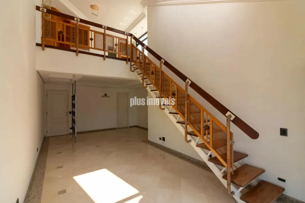 Apartamento, 3 quartos, 240 m² - Foto 1