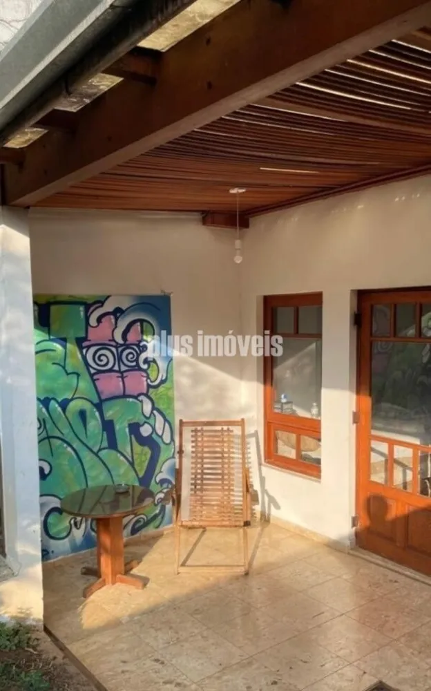 Casa, 5 quartos, 300 m² - Foto 1