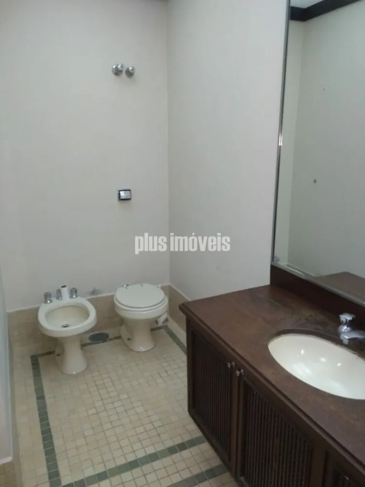 Casa, 3 quartos, 232 m² - Foto 1