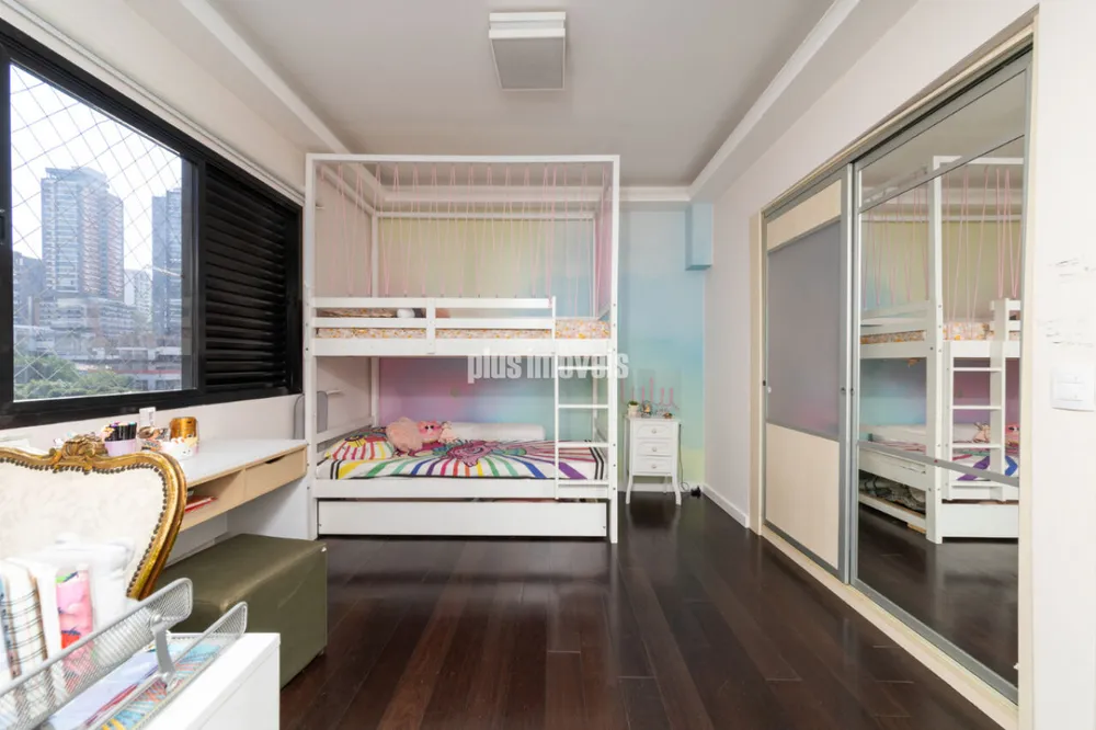 Apartamento, 4 quartos, 167 m² - Foto 2