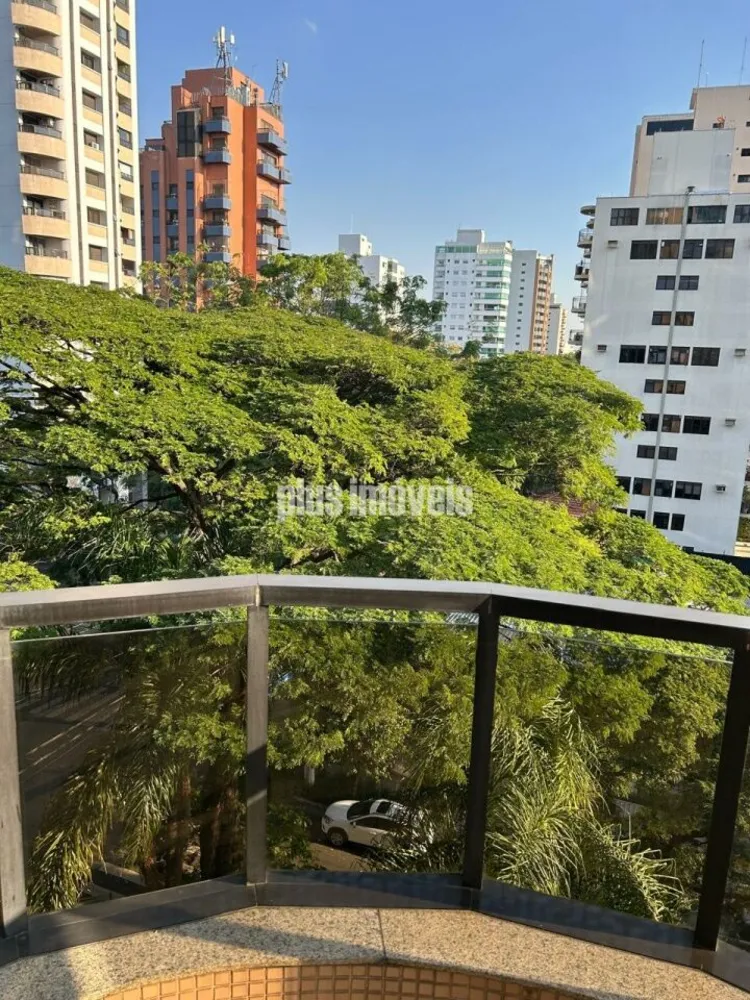 Apartamento, 4 quartos, 235 m² - Foto 2