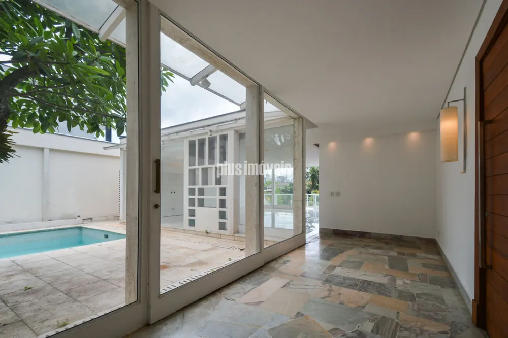 Casa, 3 quartos, 300 m² - Foto 1