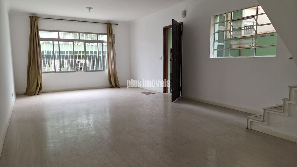 Casa, 4 quartos, 164 m² - Foto 1